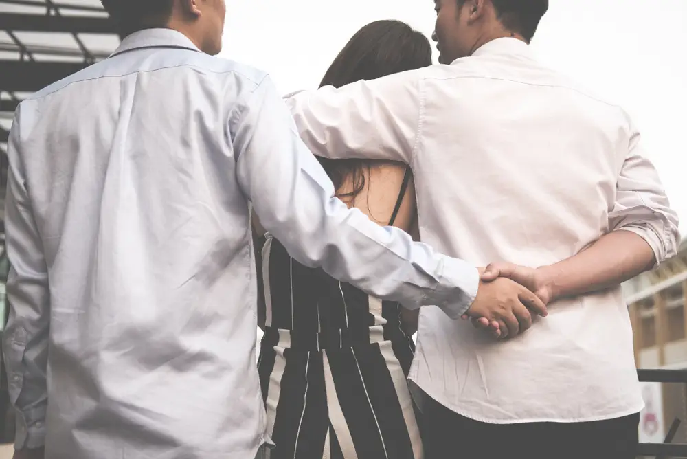 Principles of Nonviolent Communication in Polyamorous Relationship