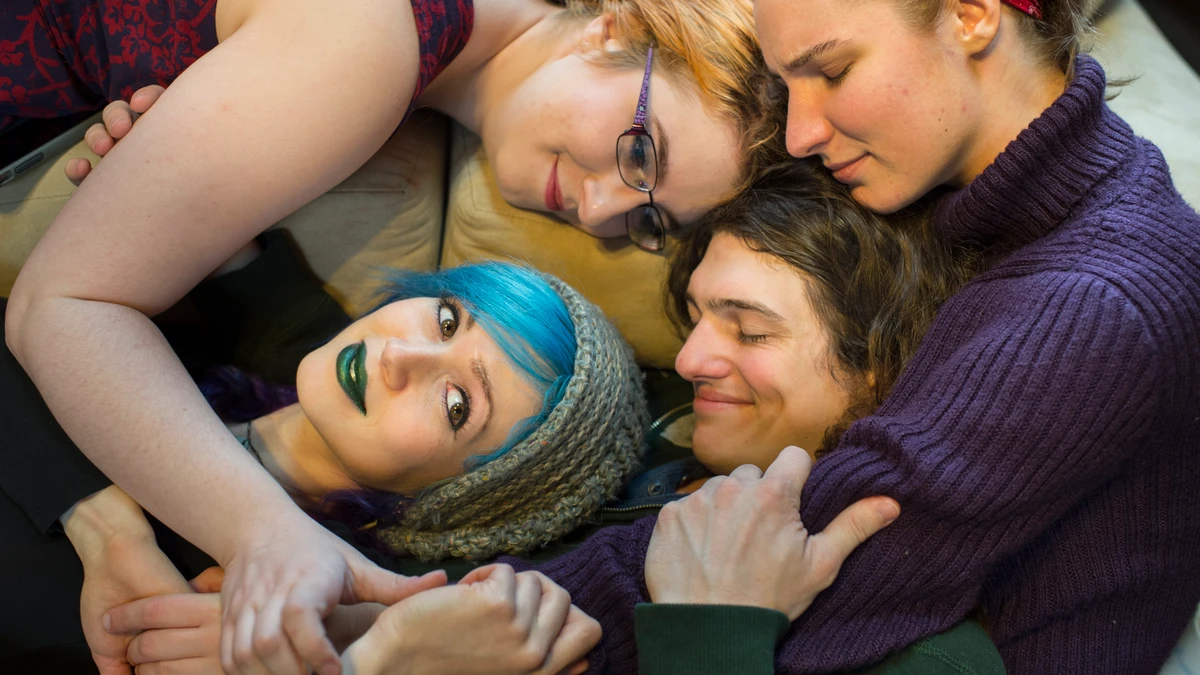 Self-Awareness in Navigating Polyamorous Partnerships