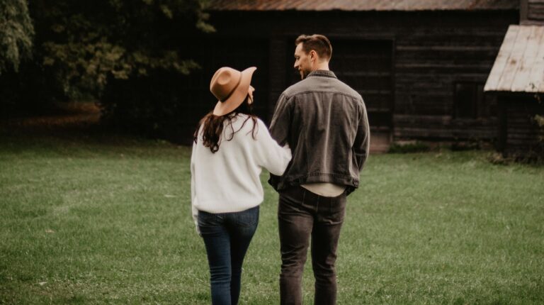 Exploring the Dynamics of Parallel Polyamory